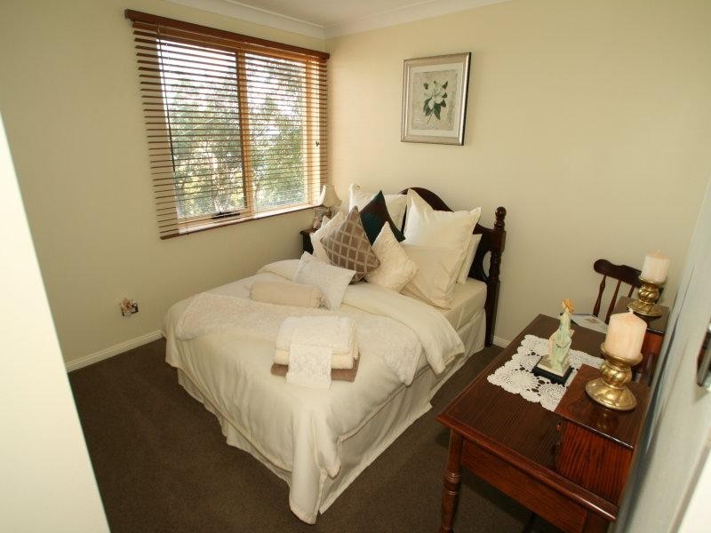 18/92-94 John Whiteway Drive, Gosford NSW 2250