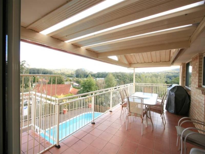 32 Woodview Avenue, Lisarow NSW 2250