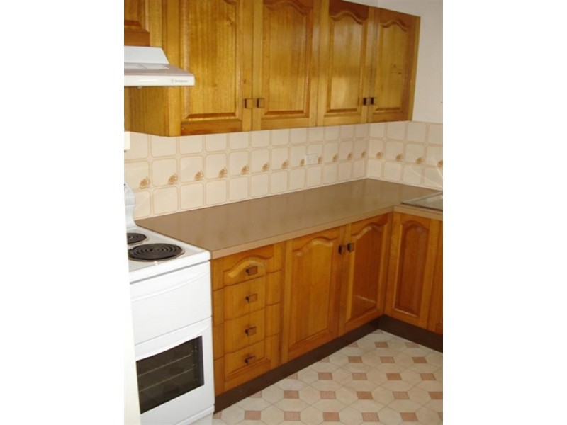 3/17 Kurrawa Avenue, Point Clare NSW 2250