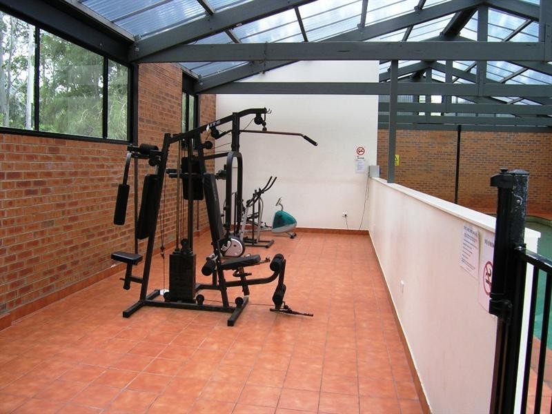 16/2 Adcock Avenue, West Gosford NSW 2250