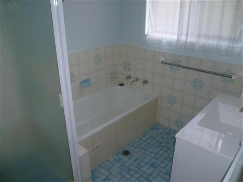 4/205 Albany Street, Point Frederick NSW 2250