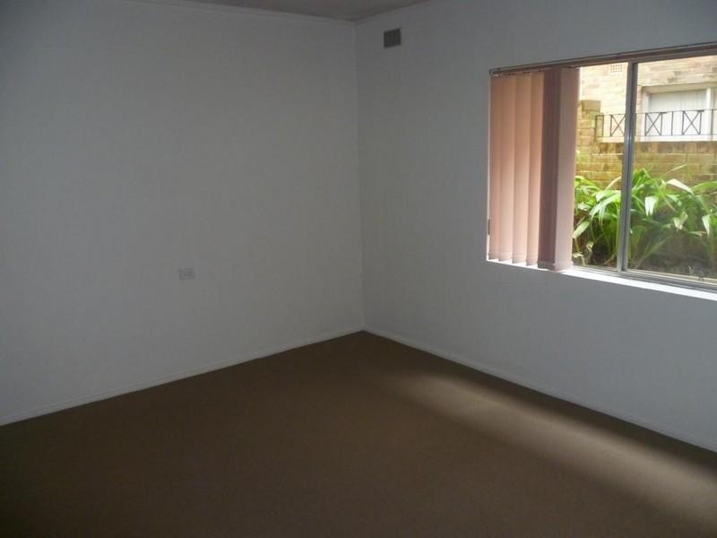 1/99 Henry Parry Drive, Gosford NSW 2250