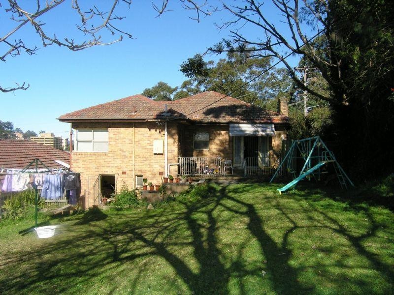 6 Kibble Street, Gosford NSW 2250