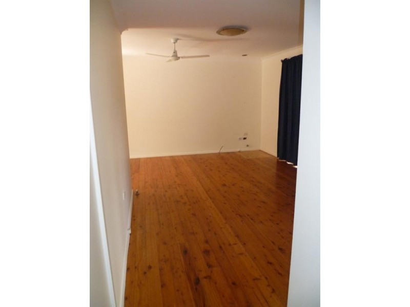 27 Morven Road, Niagara Park NSW 2250