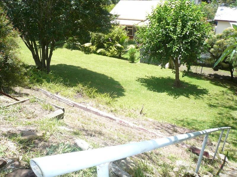 10 Waterview Avenue, Tascott NSW 2250