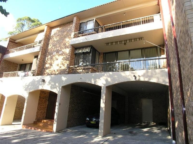 5/62 Beane Street, Gosford NSW 2250