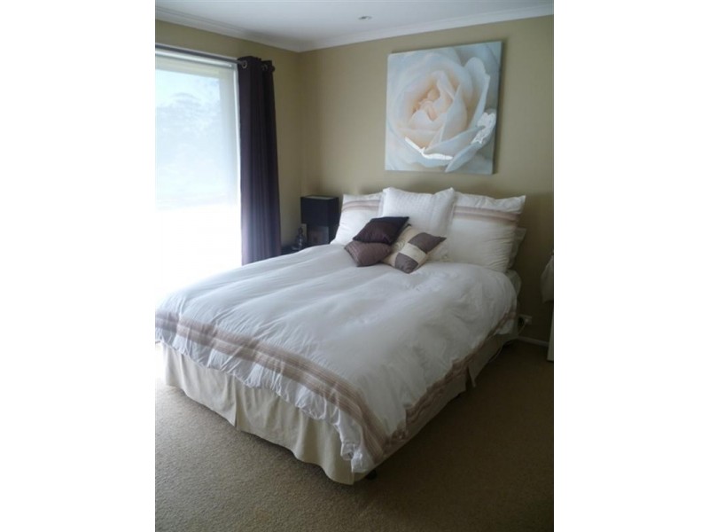 7 Eagle Close, Lisarow NSW 2250