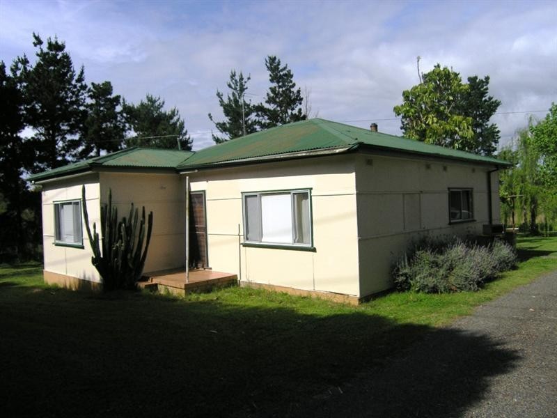 2236 Peats Ridge Road, Calga NSW 2250