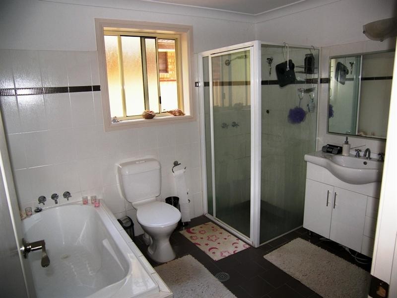 2/78 Donnison Street West, Gosford NSW 2250