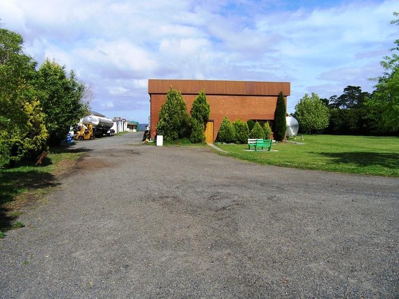 2236 Peats Ridge Road, Calga NSW 2250