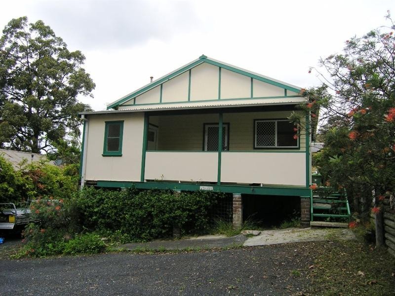 104 Faunce Street West, Gosford NSW 2250