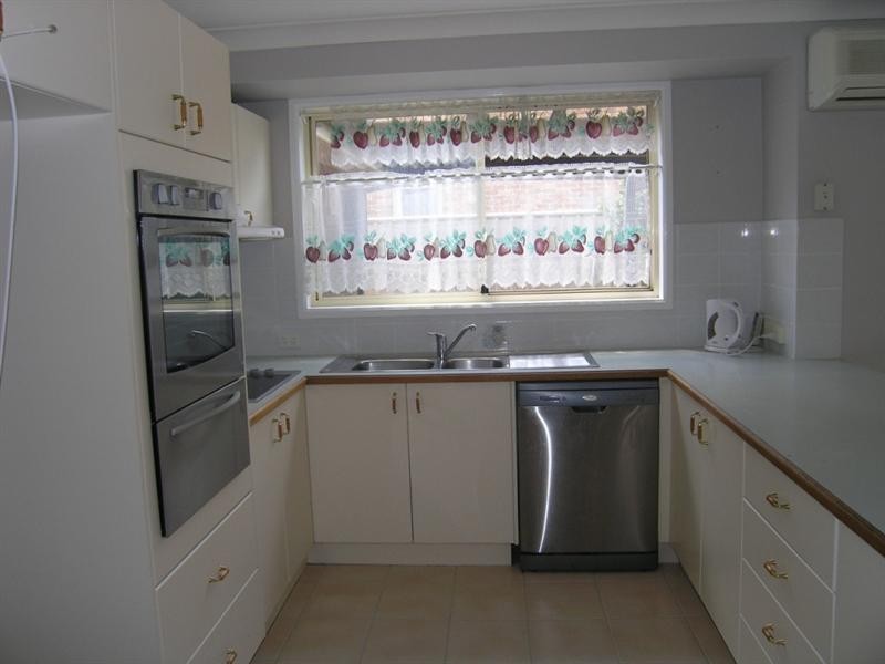 3 Burnside Close, Lisarow NSW 2250