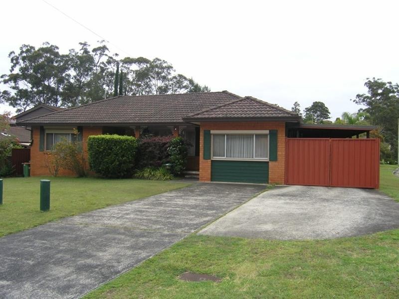 30 Valley View Road, Wyoming NSW 2250