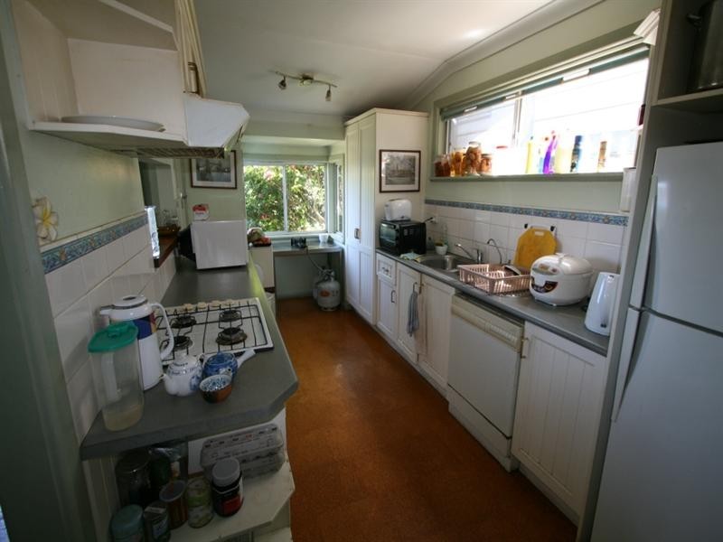 26 Penang Street, Point Clare NSW 2250