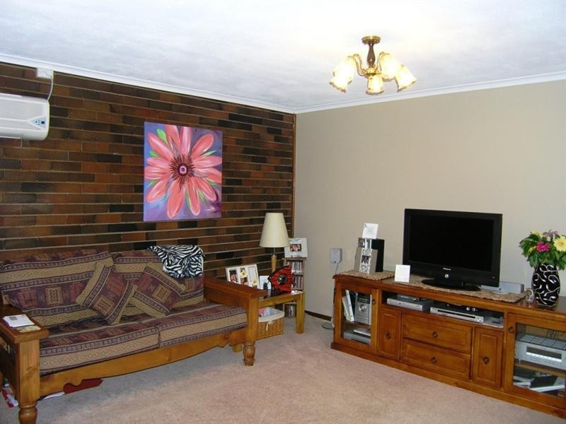 2 Newling Street, Niagara Park NSW 2250