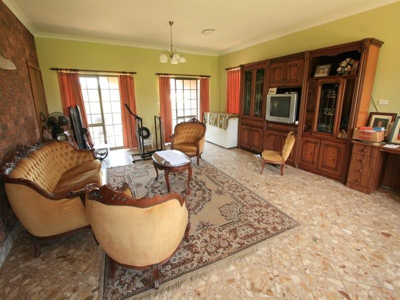 138 George Downes Drive, Central Mangrove NSW 2250
