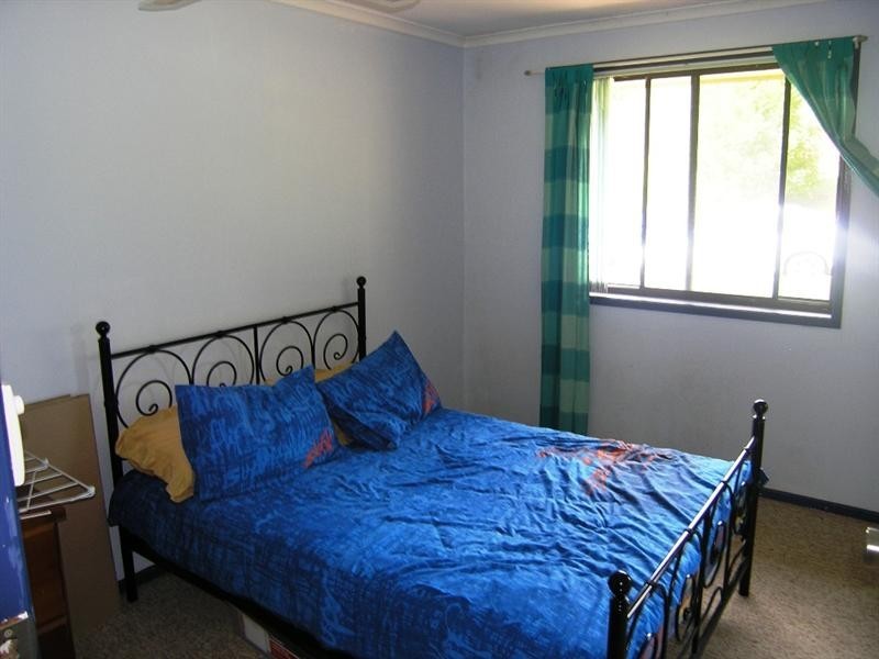 8 Courallie Road, Narara NSW 2250