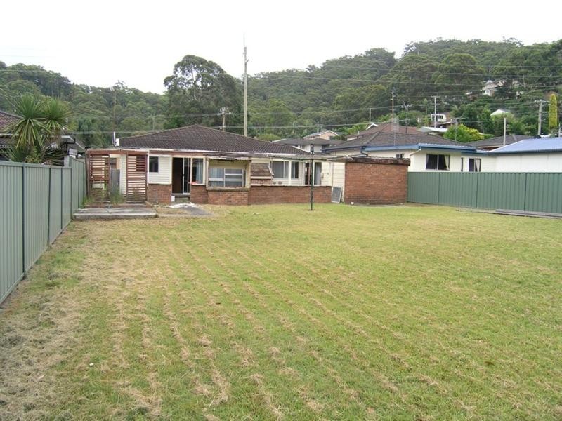 20 Lynette Crescent, East Gosford NSW 2250