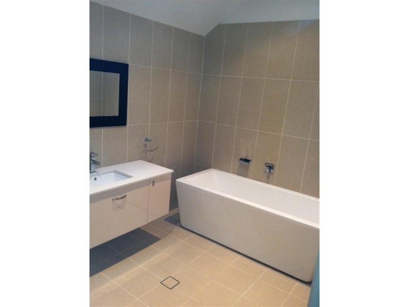 Point Frederick NSW 2250