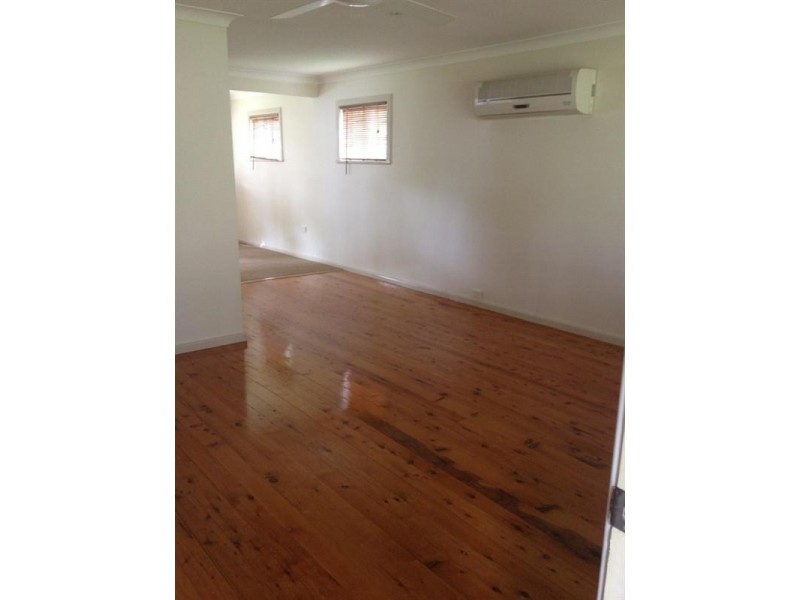 51 Berrys Head Road, Wyoming NSW 2250