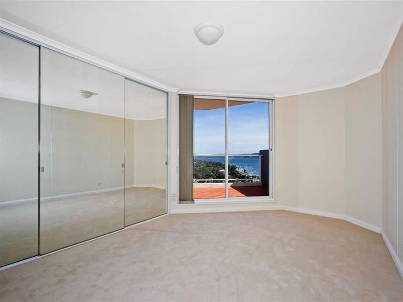 1001/97-99 John Whiteway Drive, Gosford NSW 2250
