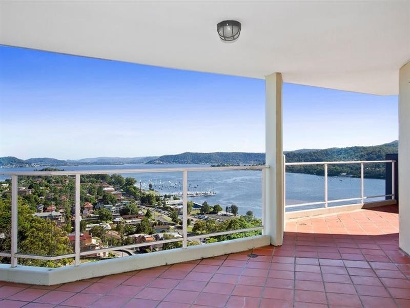 1001/97-99 John Whiteway Drive, Gosford NSW 2250