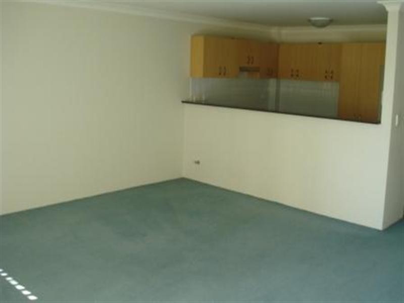 9/49-51 Beane Street, Gosford NSW 2250