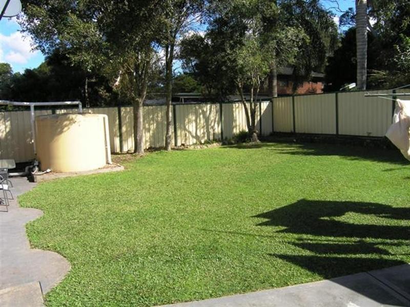 4 Apara Close, Narara NSW 2250