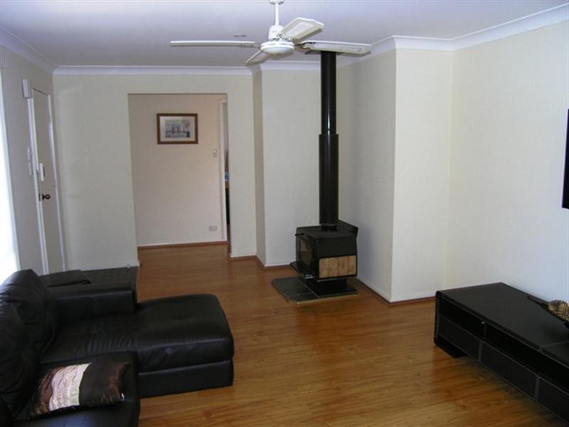 4 Apara Close, Narara NSW 2250