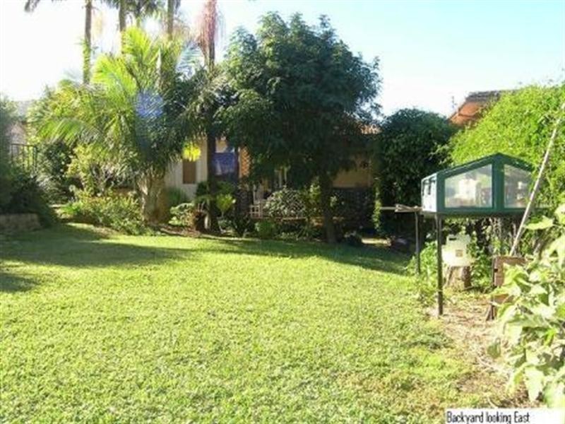 10 frederick Street, Point Frederick NSW 2250