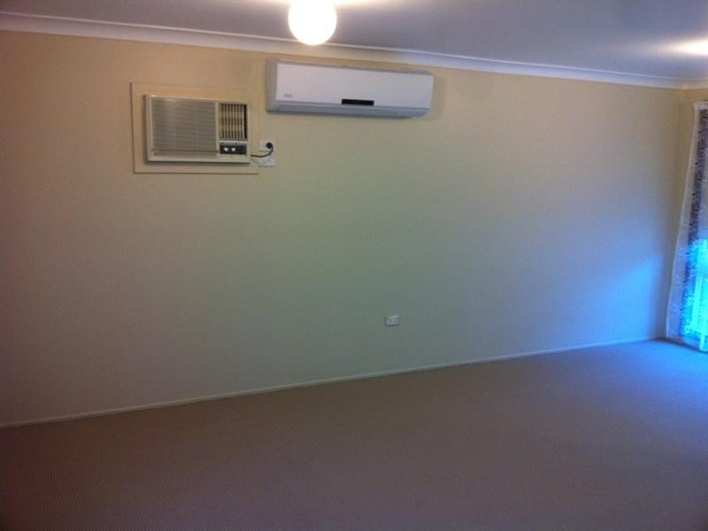 16 Balflour Close, Springfield NSW 2250