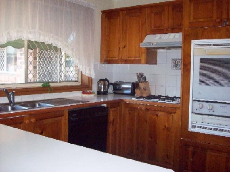 11 Bullock Road, Ourimbah NSW 2258