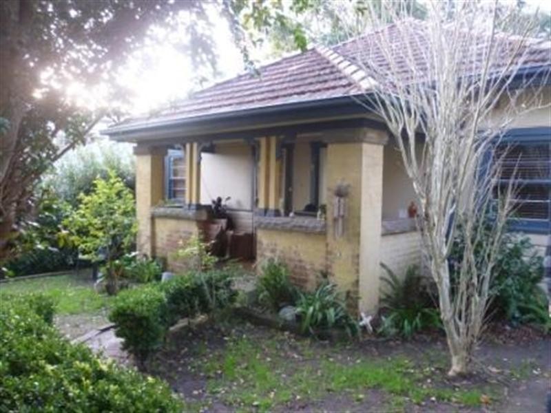 12 Bent Street, Gosford NSW 2250