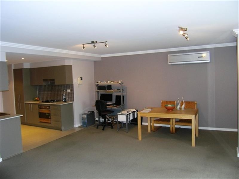 30/24-26 Watt Street, Gosford NSW 2250