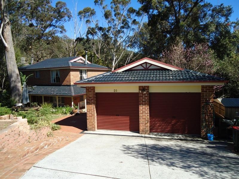28 Ashburn Close, Lisarow NSW 2250