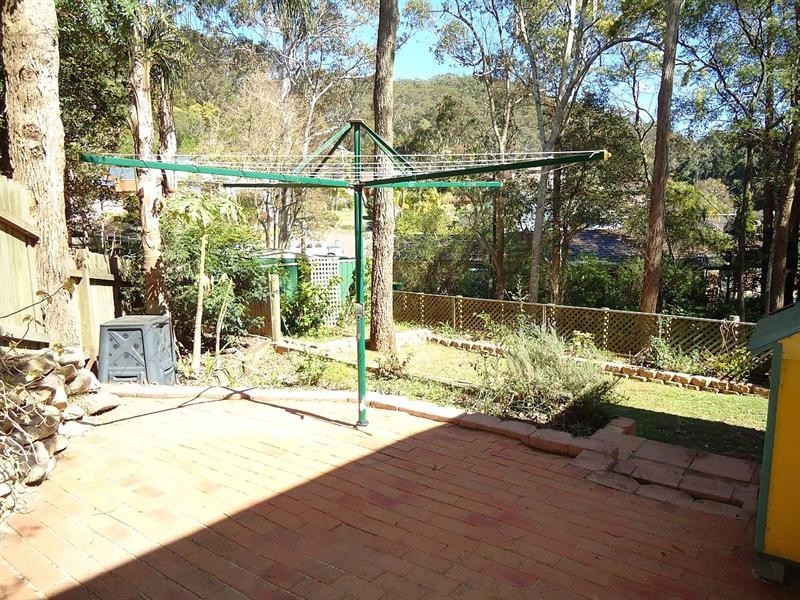 28 Ashburn Close, Lisarow NSW 2250