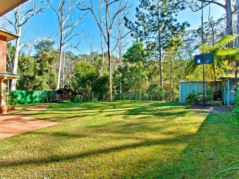 18 Ferntree Close, Wyoming NSW 2250