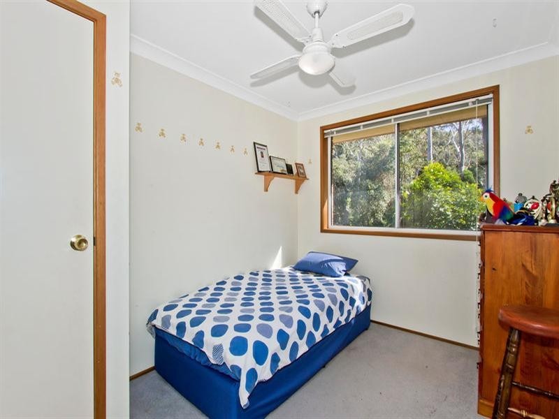 18 Ferntree Close, Wyoming NSW 2250