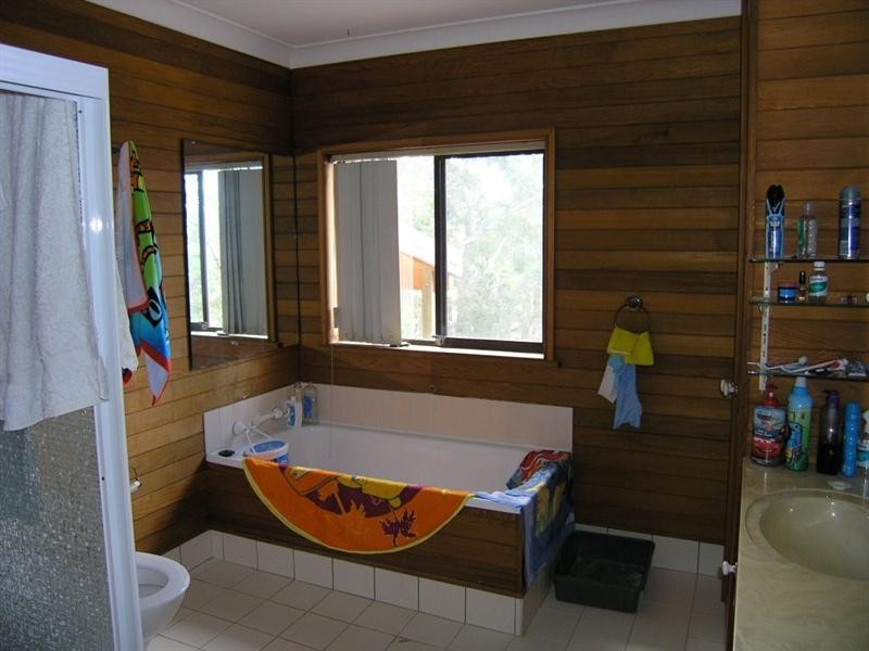 29 Penang Street, Point Clare NSW 2250
