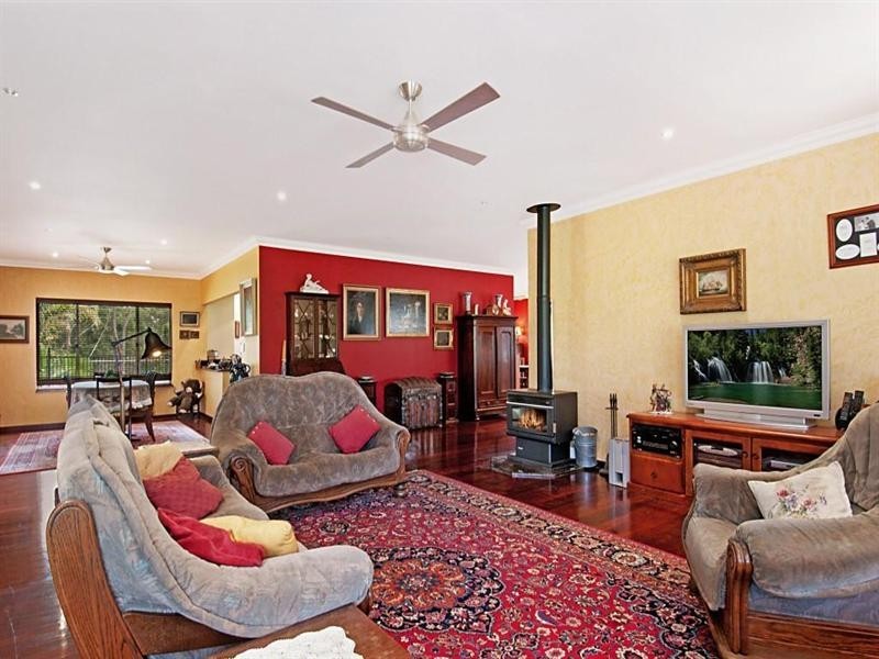 73 Toomeys Road, Mount Elliot NSW 2250