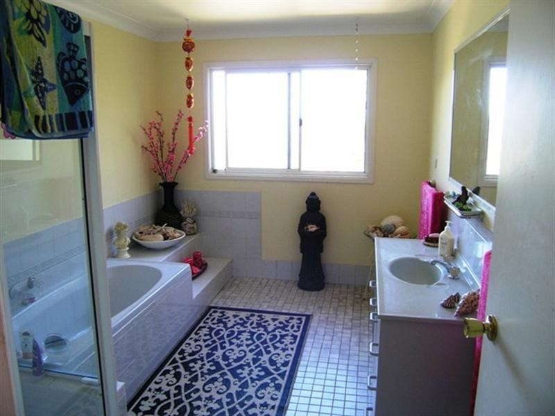 7 Gregory Street, Wyoming NSW 2250