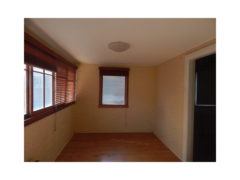 134 Albany Street, Point Frederick NSW 2250