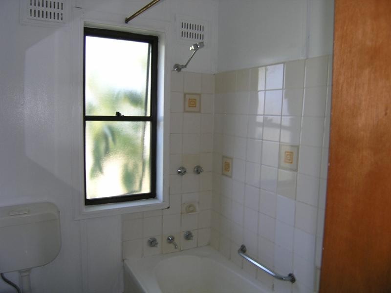 11 Cary Crescent, Springfield NSW 2250