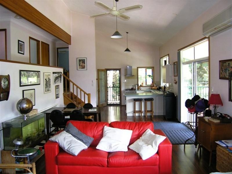 35 Lynnette Crescent, East Gosford NSW 2250