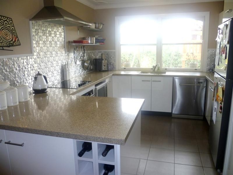 9 Greenoaks Road, Narara NSW 2250