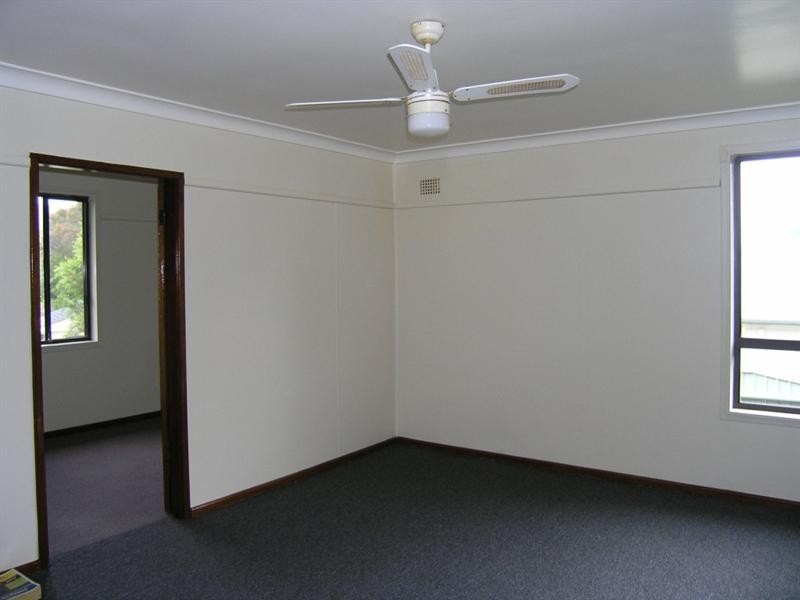 4 Cary Crescent, Springfield NSW 2250