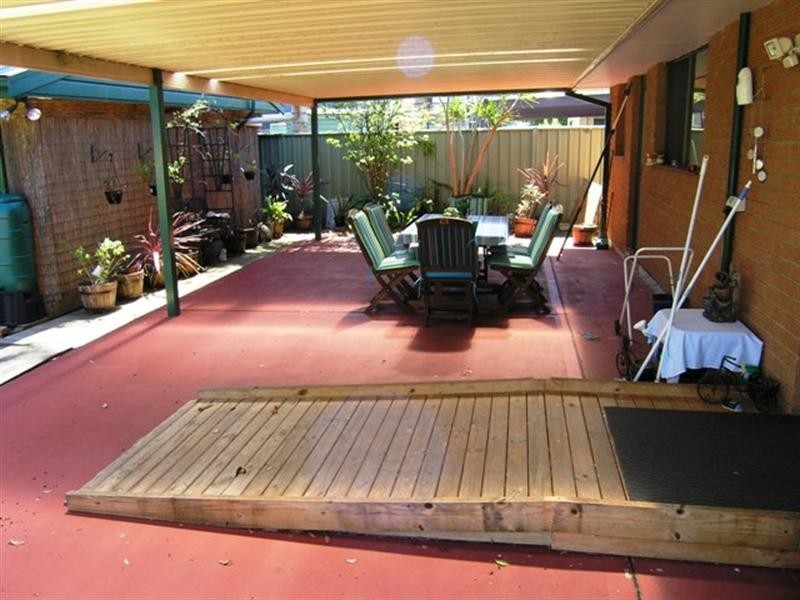 9 Jerribin Street, Wyoming NSW 2250