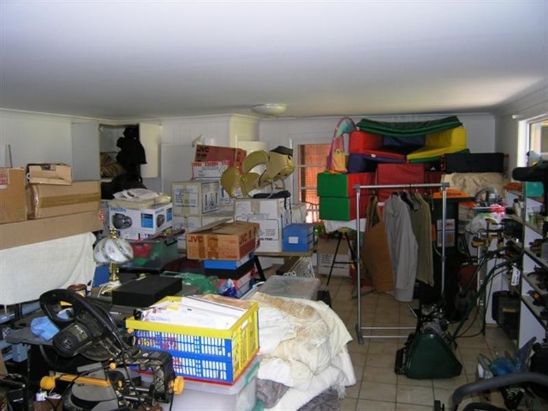 9 Jerribin Street, Wyoming NSW 2250