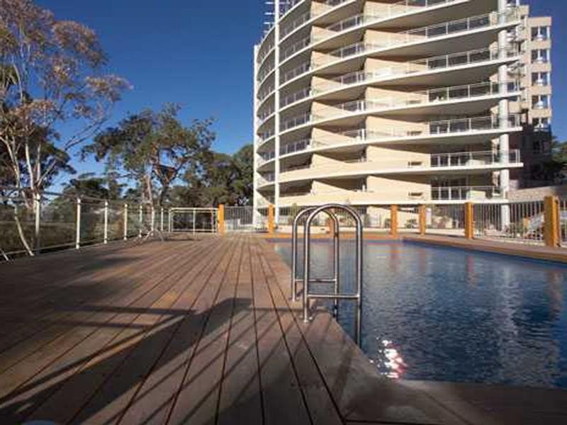 422/80 John Whiteway Drive, Gosford NSW 2250