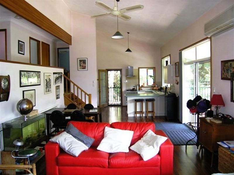 35 Lynnette Crescent, East Gosford NSW 2250